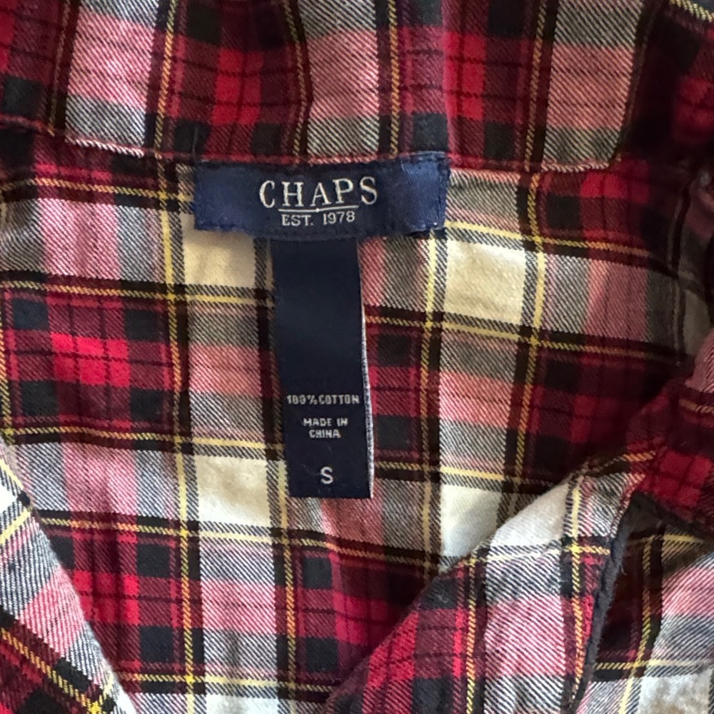 Chaps Women's Red and Black Plaid Pajama Set - Picture 2 of 5